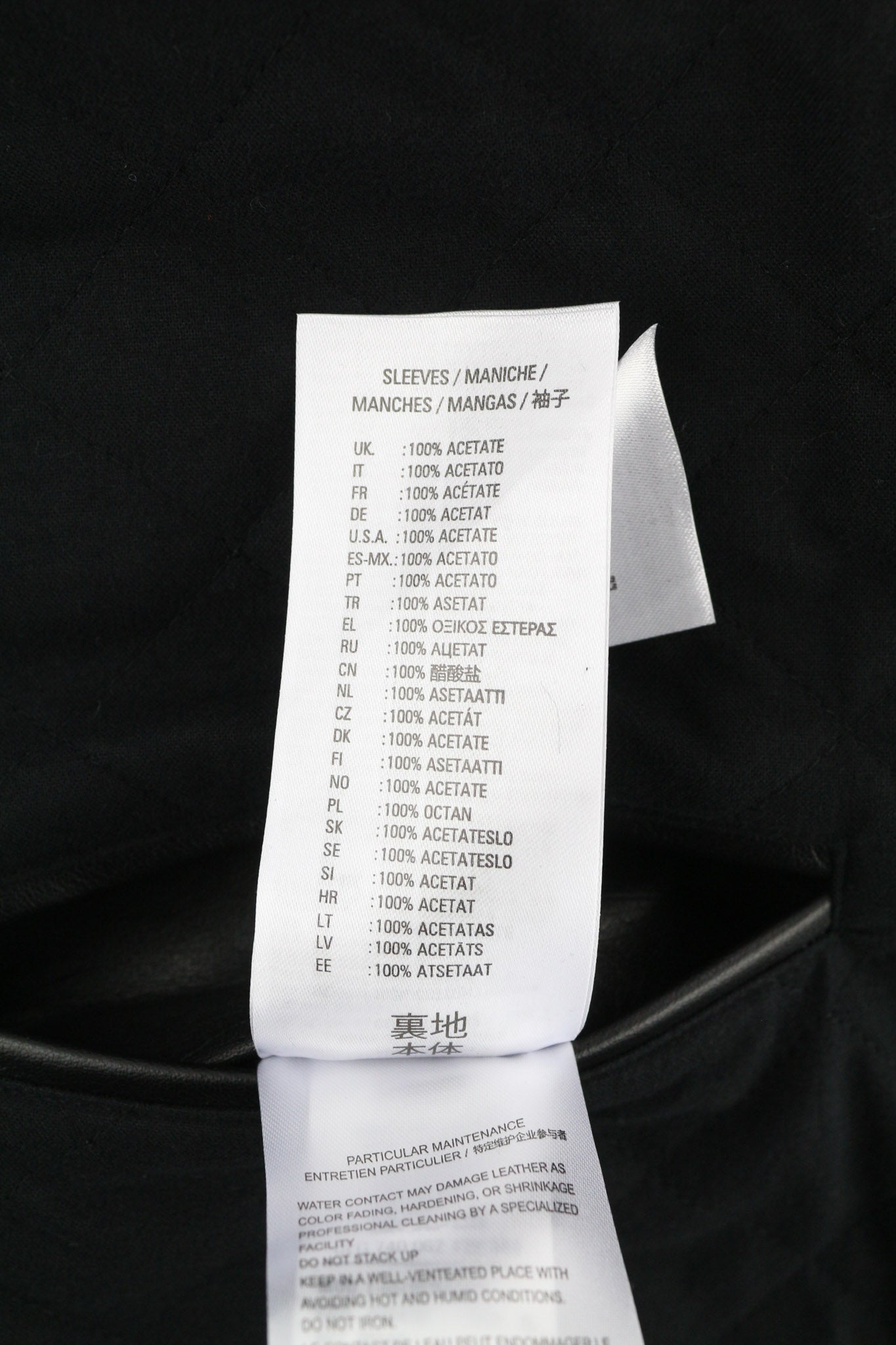 DIESEL L-Gilbert-Fur vyriška striukė XL su jaučio odos avikailio apykakle, rekomenduojama kaina – 1095 € 