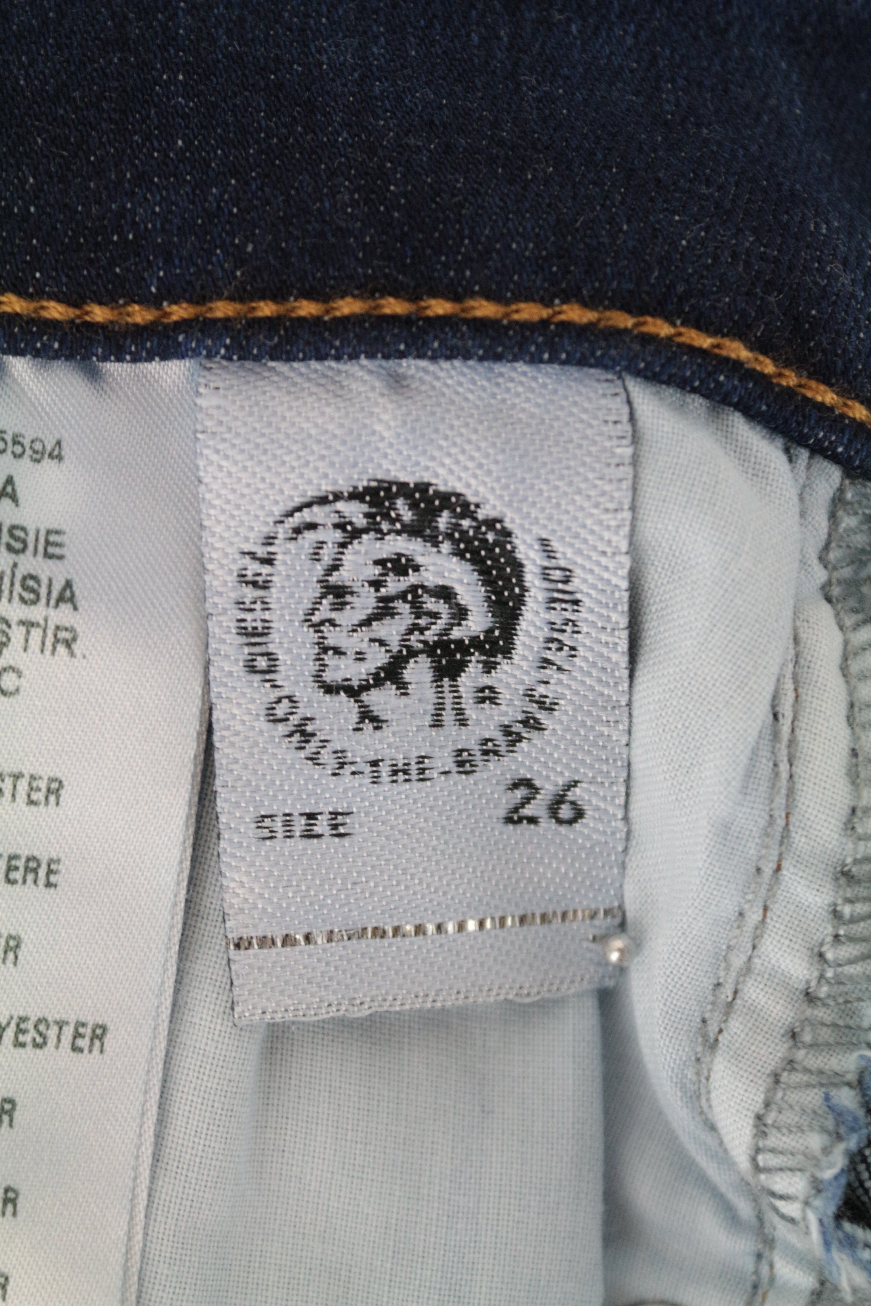 DIESEL Slandy-Low R98AJ W26/L32 itin aptempti moteriški mėlyni skalbto kirpimo džinsai