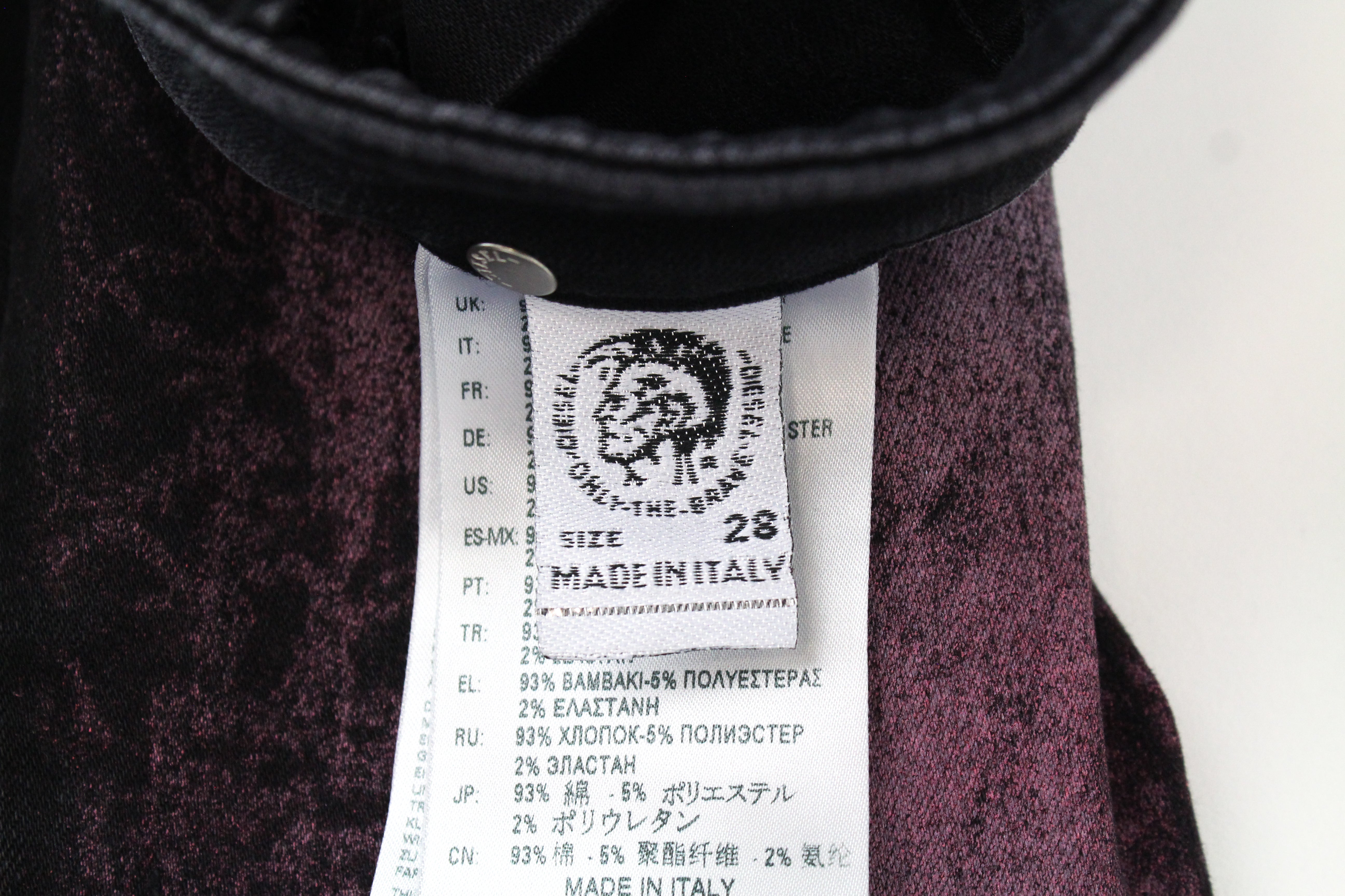 DIESEL Slandy-High-SX 069IY moteriški džinsai W28/L30 aptempti mėlyni raudoni skalbti 