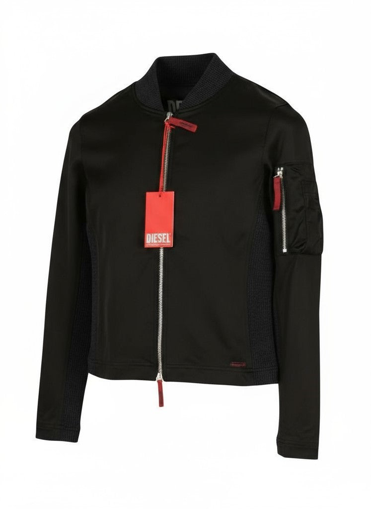 DIESEL T-Opuntia moteriška striukė S, juoda, su užtrauktuku ir užlopytomis kišenėmis, rekomenduojama kaina – 250 € 