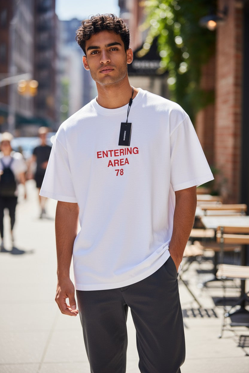 DIESEL T-Diegos-K25 vyriški marškinėliai, balti, trumpomis rankovėmis, apvalios iškirptės formos, su medvilniniu raštu, L dydžio 