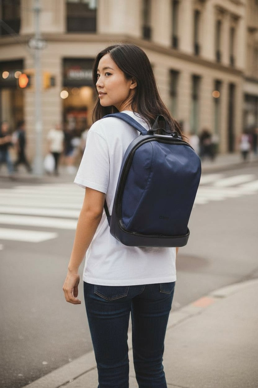 O BAG moteriškas krepšys OS unisex mėlynas apvalus užtrauktukas priekyje dvigubos rankenos su logotipais 