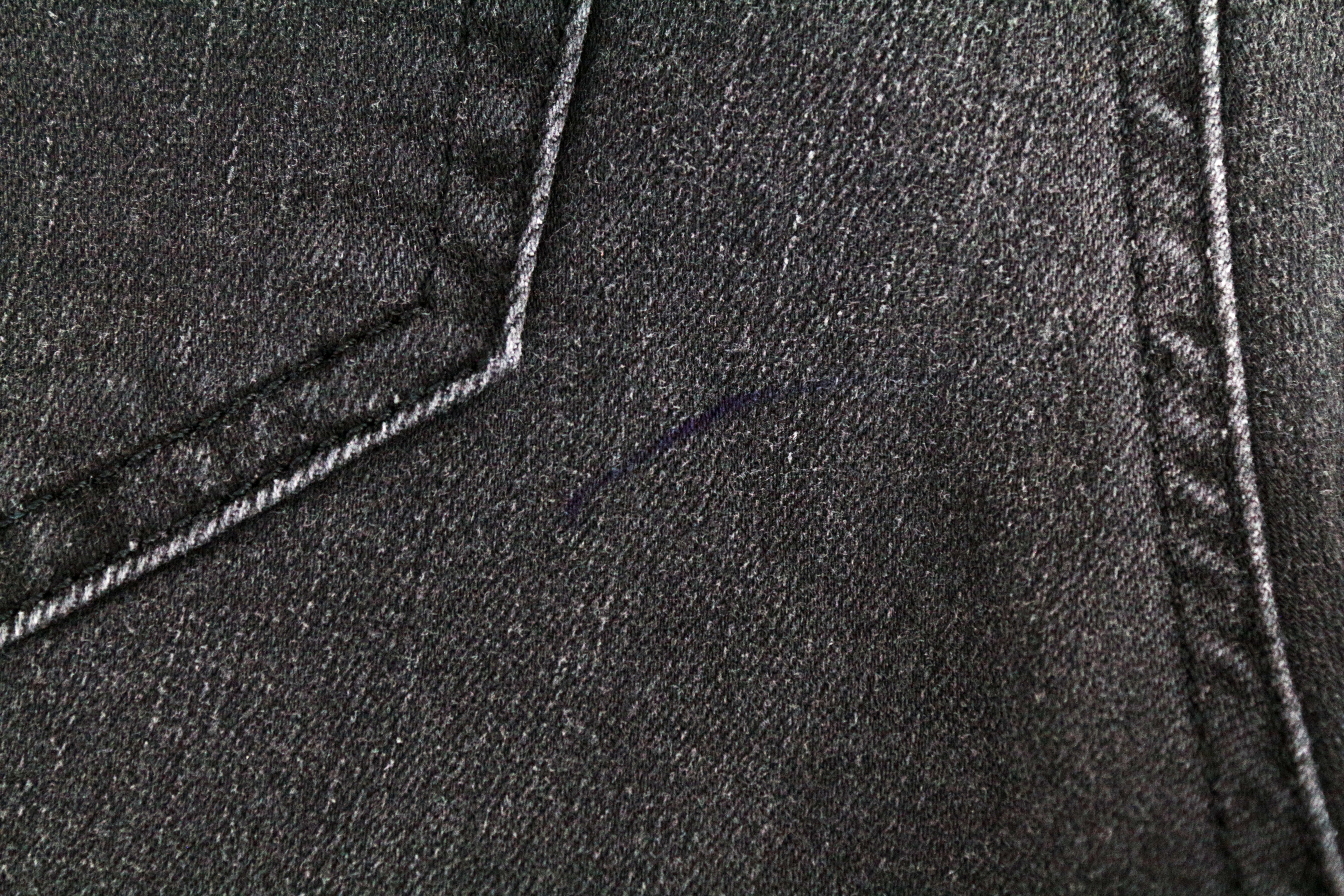 DIESEL Slandy 069GI W25 L32 pilki medvilniniai aptempti moteriški ploni tamprūs džinsai 