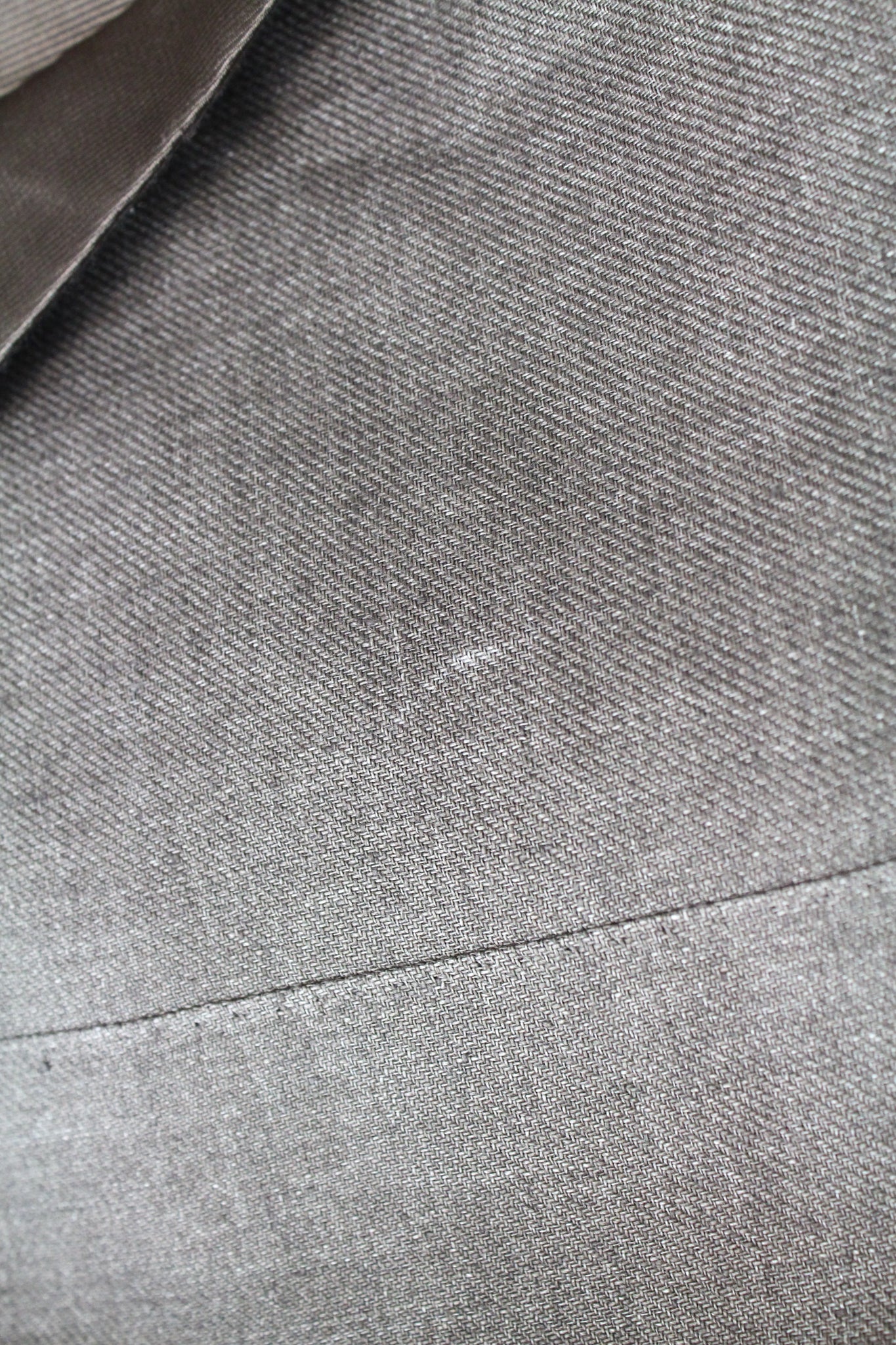 SUITSUPPLY Lazio Tuxedo Men's Suit UK42R Slim 2 Piece Brown Linen Peak Collar